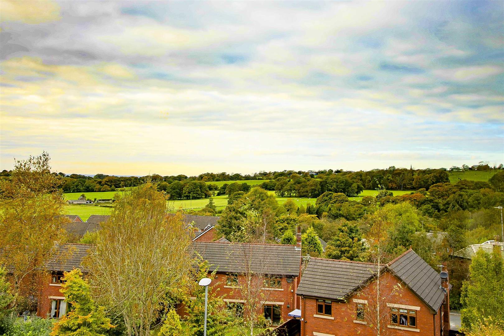 3 Bed Apartment For Sale - Main Image